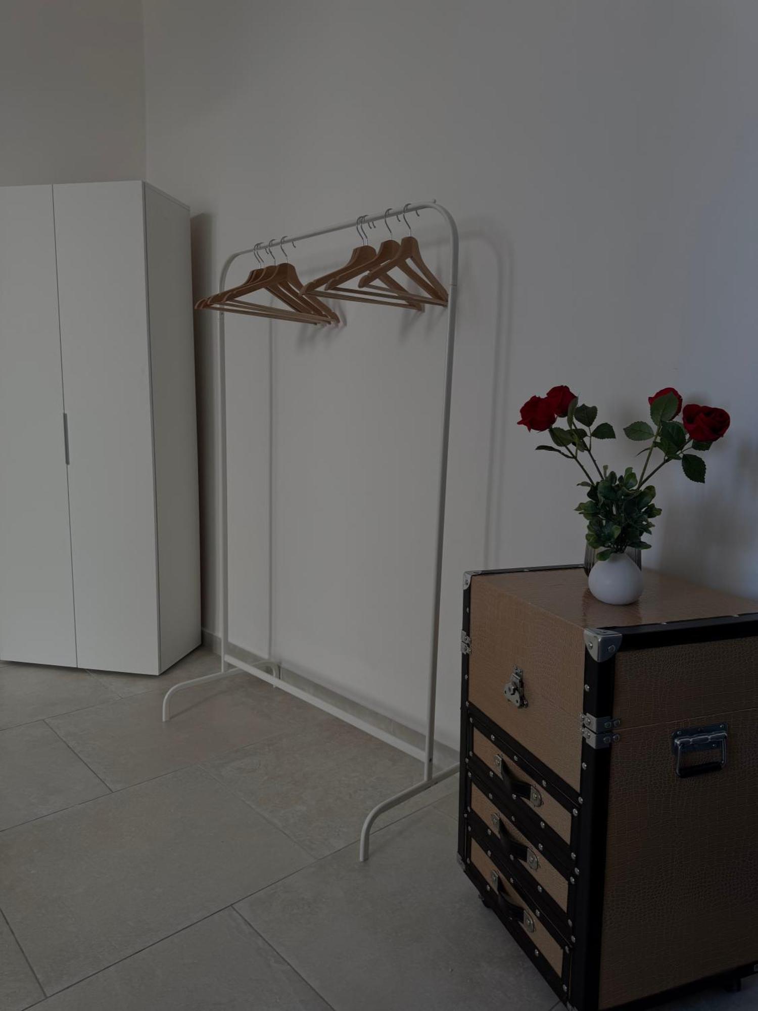L&S Rooms 모노폴리 외부 사진